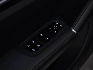 Внедорожник Porsche Cayenne S 2019 года, 8149055 рублей, Москва