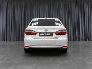 Седан Toyota Camry 2017 года, 2599000 рублей, Тюмень