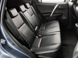 Внедорожник Toyota RAV4 2013 года, 2109000 рублей, Тюмень