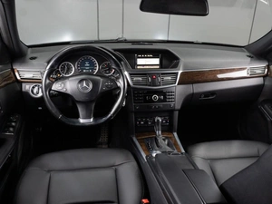 Седан Mercedes-benz E-класс 2011 года, 1699000 рублей, Тюмень