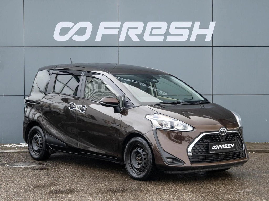 Минивэн Toyota Sienta 2019 года, 1680000 рублей, Краснодар