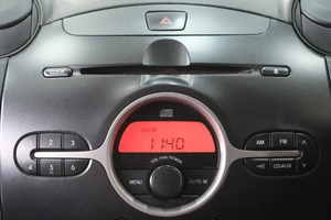 Хетчбэк Mazda Demio 2009 года, 689000 рублей, Омск