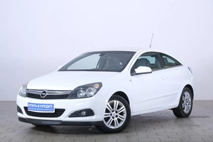 Хетчбэк Opel Astra GTC 2010 года, 519000 рублей, Омск