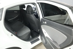 Седан Hyundai Solaris 2012 года, 825000 рублей, Курск