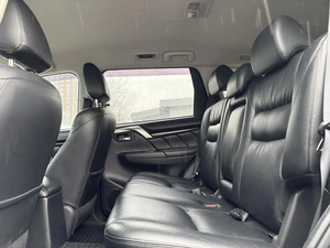 Внедорожник Mitsubishi Pajero Sport 2017 года, 3030000 рублей, Ижевск