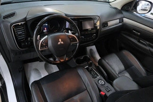 Внедорожник Mitsubishi Outlander 2012 года, 1549000 рублей, Омск