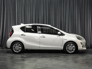 Хетчбэк Toyota Aqua 2016 года, 1229000 рублей, Тюмень