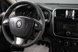 Седан Renault Logan 2014 года, 549000 рублей, Оренбург