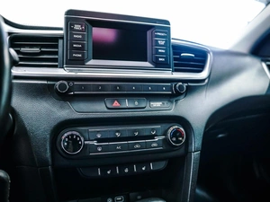 Хетчбэк Kia Ceed 2019 года, 1450000 рублей, Красноярск
