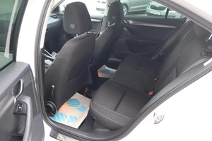 Хэтчбек Skoda Octavia 2017 года, 1880000 рублей, Мирное