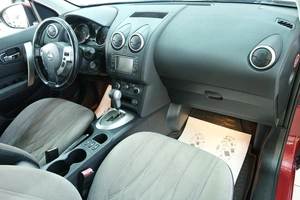 Внедорожник Nissan Qashqai 2013 года, 1349000 рублей, Омск