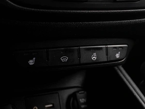 Седан Hyundai Solaris 2017 года, 1349000 рублей, Тюмень