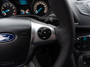 Внедорожник Ford Kuga 2016 года, 1659000 рублей, Саратов