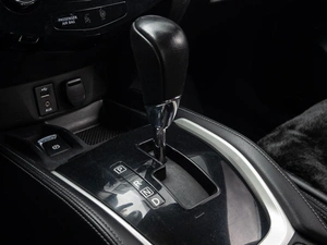 Внедорожник Nissan X-Trail 2015 года, 1530000 рублей, Краснодар