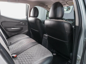 Пикап Mitsubishi L200 2017 года, 2488000 рублей, Сургут
