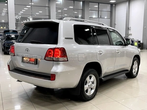 Внедорожник Toyota Land Cruiser 2011 года, 3297000 рублей, Солонцы