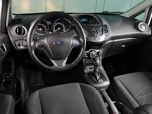 Хетчбэк Ford Fiesta 2017 года, 869000 рублей, Воронеж