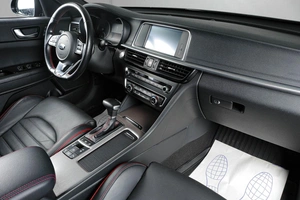 Седан Kia Optima 2019 года, 2649000 рублей, Тюмень