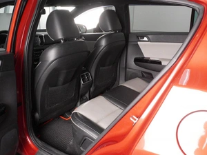 Внедорожник Kia Sportage 2016 года, 1849000 рублей, Красный Пахарь