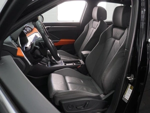 Внедорожник Audi Q3 2019 года, 3498000 рублей, Воронеж