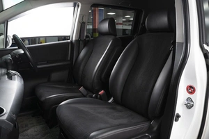 Минивэн Honda Freed 2014 года, 1330000 рублей, Омск