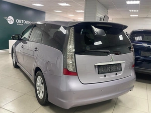 Минивэн Mitsubishi Grandis 2003 года, 540000 рублей, Ачинск