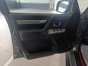 Внедорожник Mitsubishi Pajero 2015 года, 2545000 рублей, Солонцы