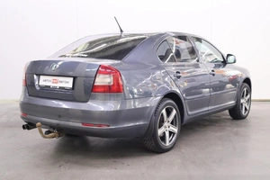 Хэтчбек Skoda Octavia 2011 года, 750000 рублей, Брянск
