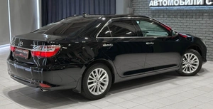 Седан Toyota Camry 2017 года, 2407000 рублей, Красноярск