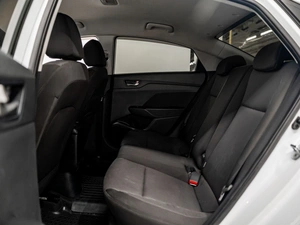 Седан Hyundai Solaris 2019 года, 1349000 рублей, Красноярск