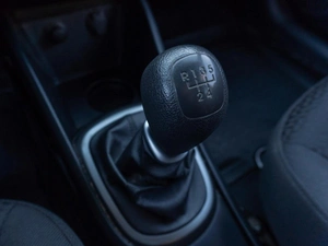 Хетчбэк Kia Rio 2017 года, 899000 рублей, Саратов