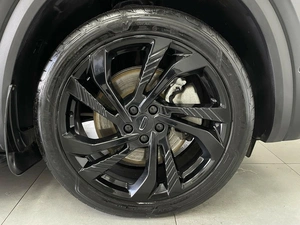 Внедорожник Geely Monjaro 2023 года, 2885000 рублей, Красноярск