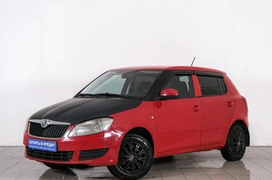 Хетчбэк Skoda Fabia 2013 года, 299000 рублей, Красноярск