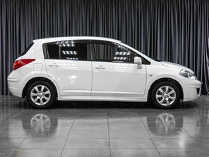 Хетчбэк Nissan Tiida 2011 года, 724000 рублей, Тюмень