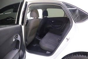 Седан Volkswagen Polo 2015 года, 1100000 рублей, Брянск