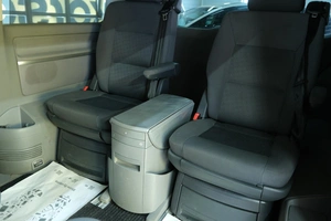 Минивэн Volkswagen Multivan 2004 года, 1599000 рублей, Омск