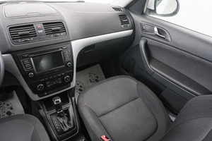 Внедорожник Skoda Yeti 2013 года, 909000 рублей, Красноярск
