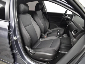 Седан Hyundai Solaris 2017 года, 1225200 рублей, Казань