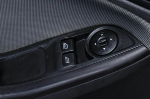 Хетчбэк Ford Focus 2012 года, 569000 рублей, Челябинск