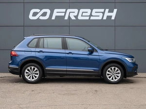 Внедорожник Volkswagen Tiguan 2021 года, 2900000 рублей, Краснодар