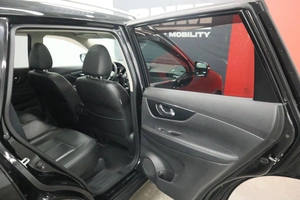 Внедорожник Nissan X-Trail 2015 года, 2050000 рублей, Курск