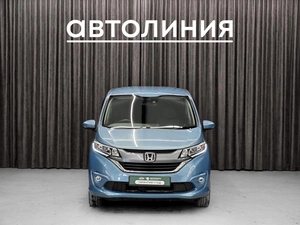 Минивэн Honda Freed 2017 года, 1325000 рублей, Красноярск