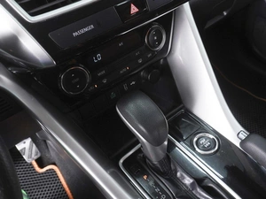 Внедорожник Mitsubishi Eclipse Cross 2018 года, 2030000 рублей, Ростов-на-Дону