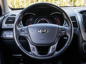 Внедорожник Kia Sorento 2017 года, 1750000 рублей, Большой Сочи