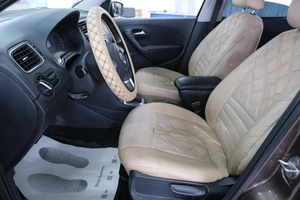 Седан Volkswagen Polo 2014 года, 819000 рублей, Омск