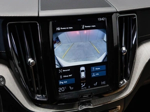 Внедорожник Volvo XC60 2018 года, 4570000 рублей, Тюмень