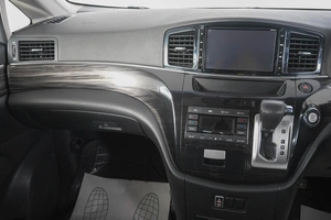 Минивэн Nissan Elgrand 2018 года, 3449000 рублей, Кемерово