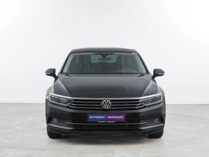 Седан Volkswagen Passat 2019 года, 1719050 рублей, Москва