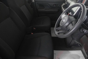 Минивэн Toyota Roomy 2021 года, 1099000 рублей, Кемерово