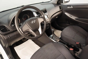 Седан Hyundai Solaris 2016 года, 989000 рублей, Челябинск